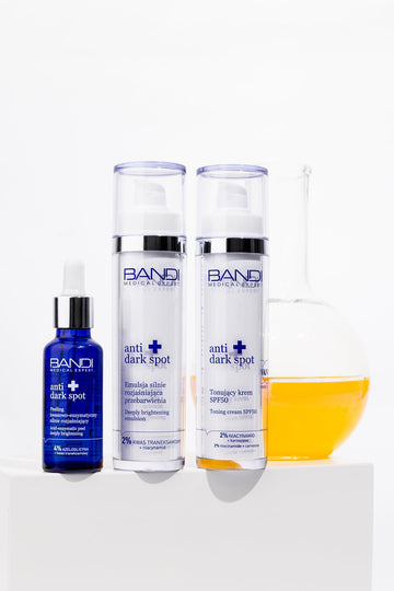 Çfarë përmban BANDI Anti Dark Emulsion?