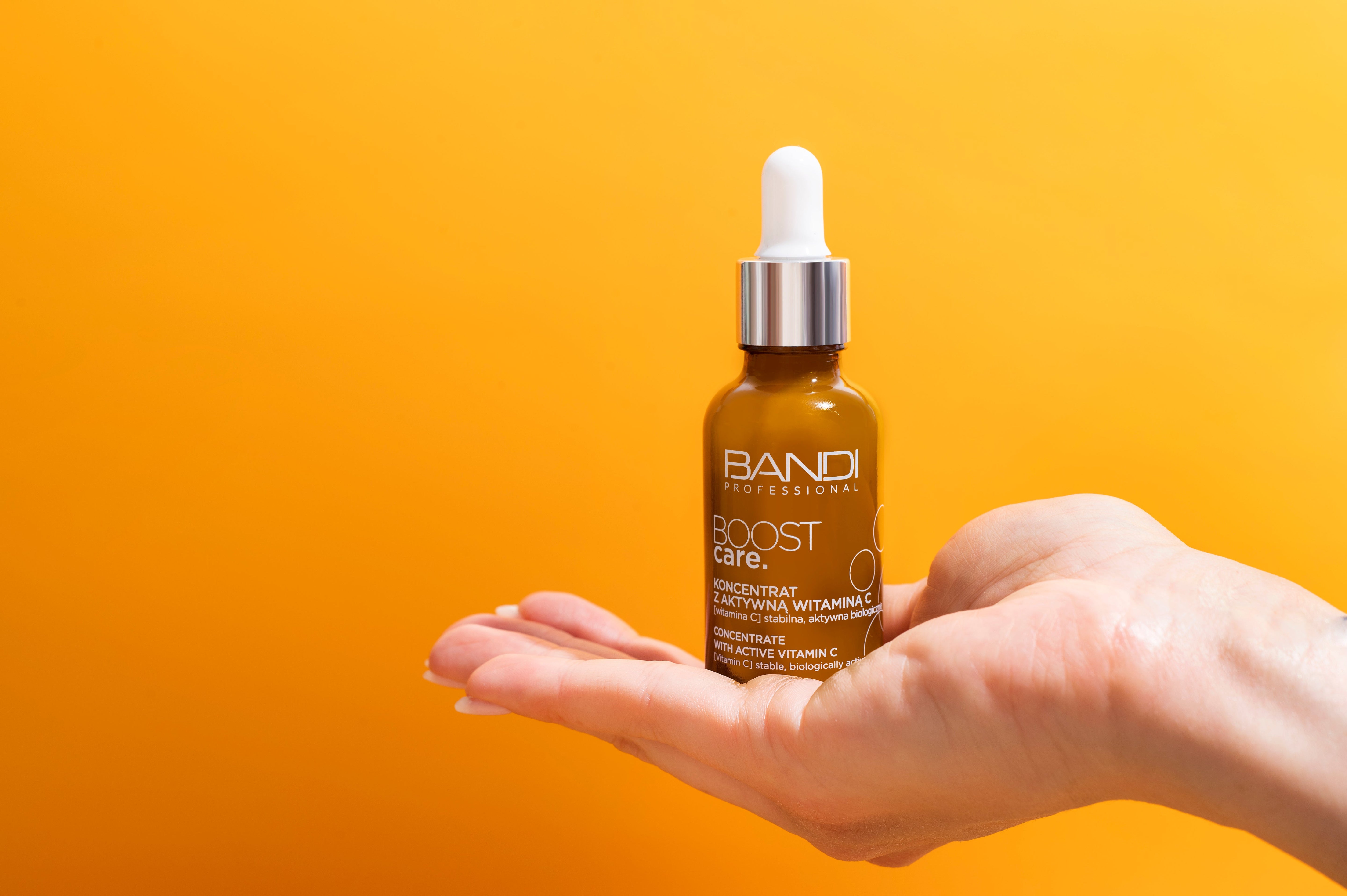 BANDI VITAMIN C SERUM - Produkti i vitit 2025